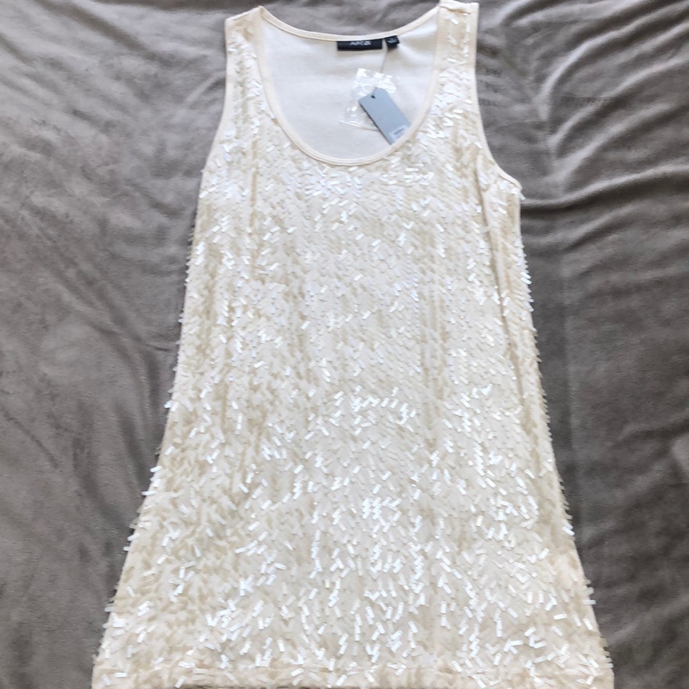 Beaded Tank
